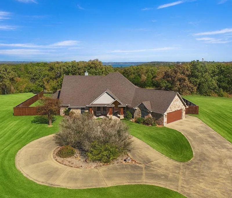 168 Texoma Bluffs Circle, Gordonville TX 76245