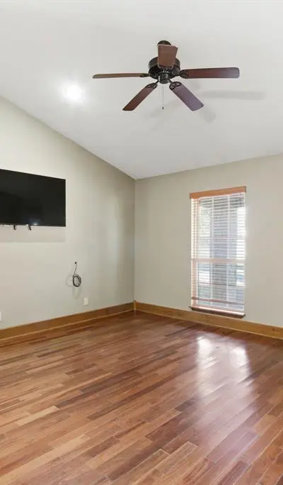 200 N Elm Lane, Tolar TX 76476 - Photo 5