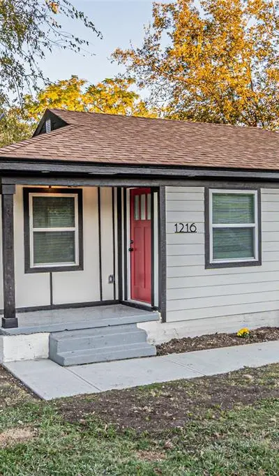 1216 Greenbrier Drive, River Oaks TX 76114