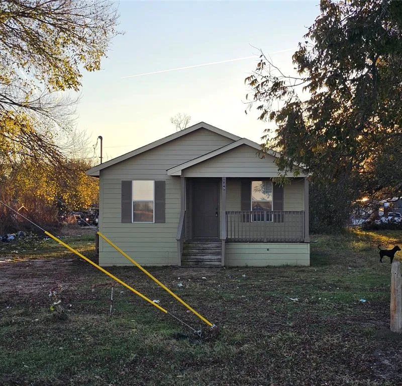 109 State Highway 309, Goodlow TX 75144