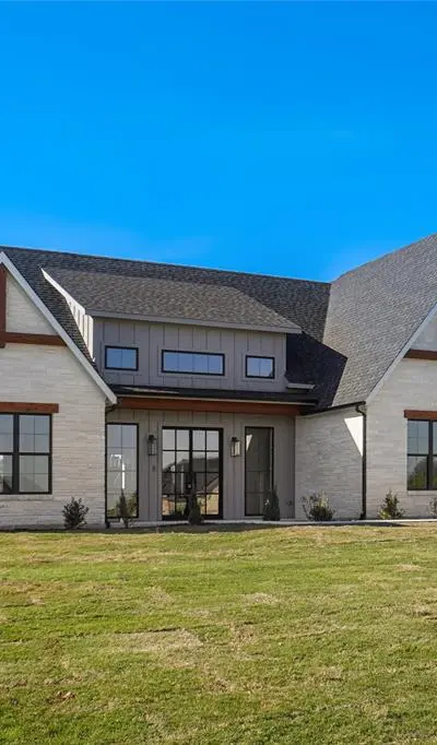 207 Stuart Street, Paradise TX 76073
