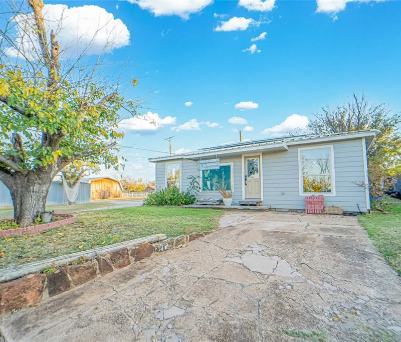 801 W Wheeler Street, Breckenridge TX 76424