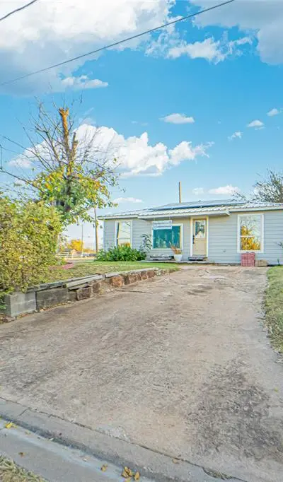 801 W Wheeler Street, Breckenridge TX 76424 - Photo 3