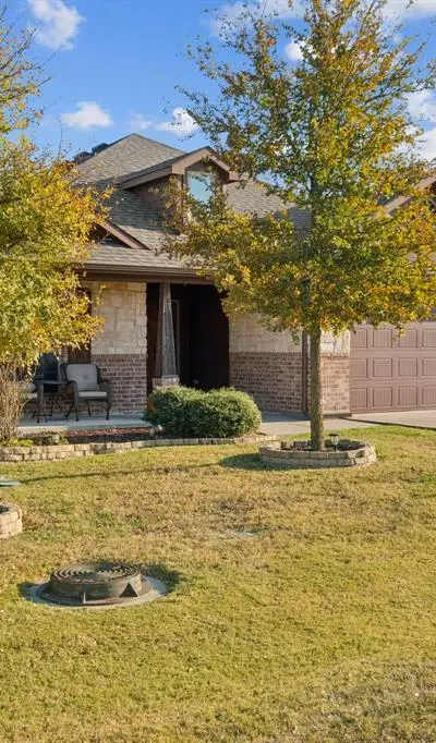105 Cherry Point Drive, Palmer TX 75152 - Photo 3