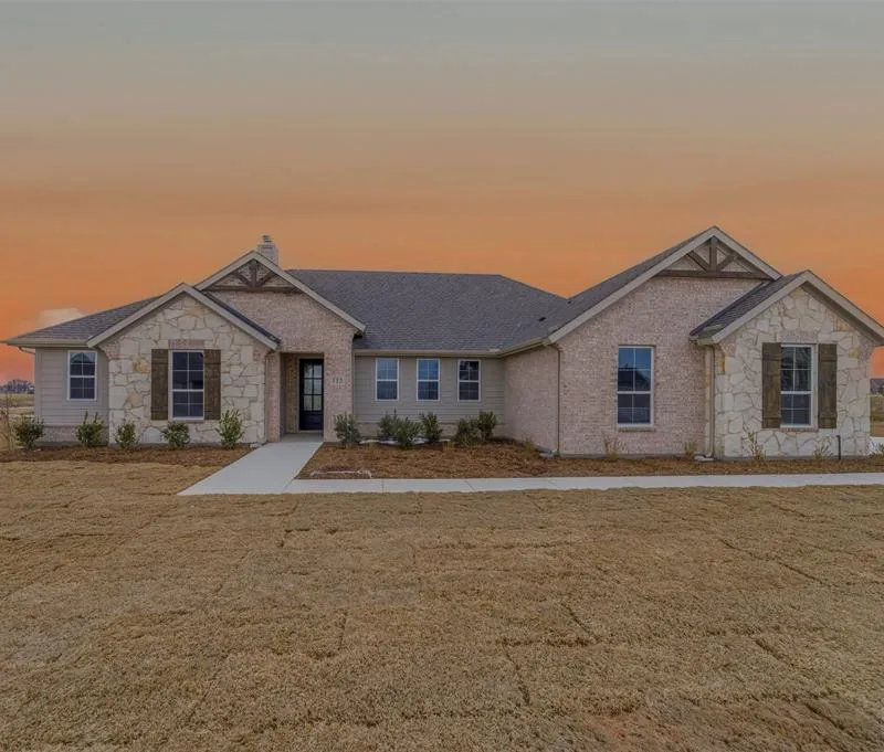 111 Brandywine Trail, New Fairview TX 76078