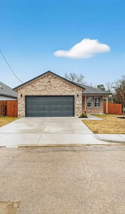 4523 Metropolitan Avenue, Dallas TX 75210 - Photo 2