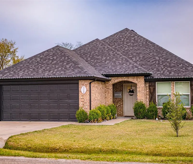 113 Halifax Circle, Palmer TX 75152