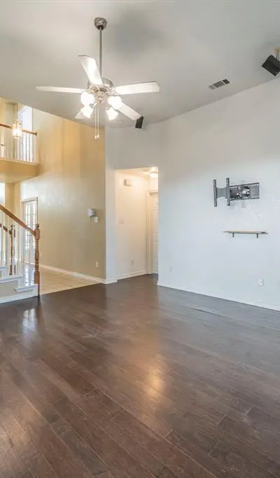 7042 Hedgebrook Drive, Dallas TX 75249 - Photo 5