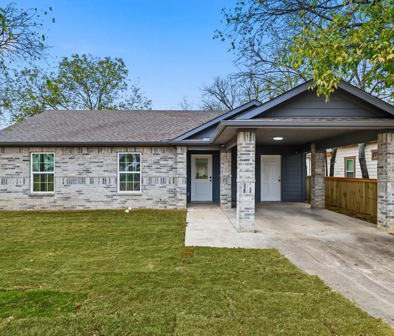 1207 Morrell Avenue, Dallas TX 75203
