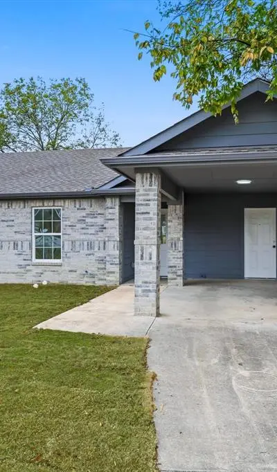 1207 Morrell Avenue, Dallas TX 75203 - Photo 2
