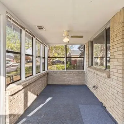 107 S Sheppard Drive, Euless TX 76040 - Photo 3