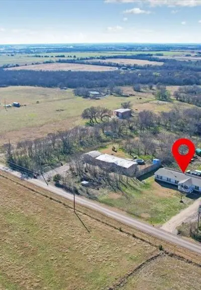 5740 County Road 1091, Celeste TX 75423 - Photo 2