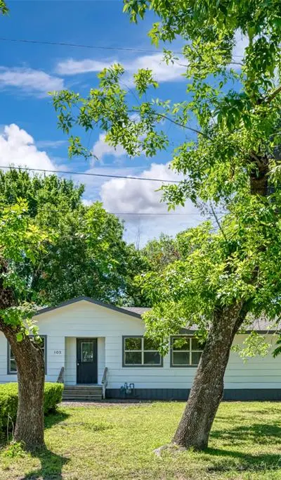 103 Ivy Street, Goodlow TX 75144 - Photo 4