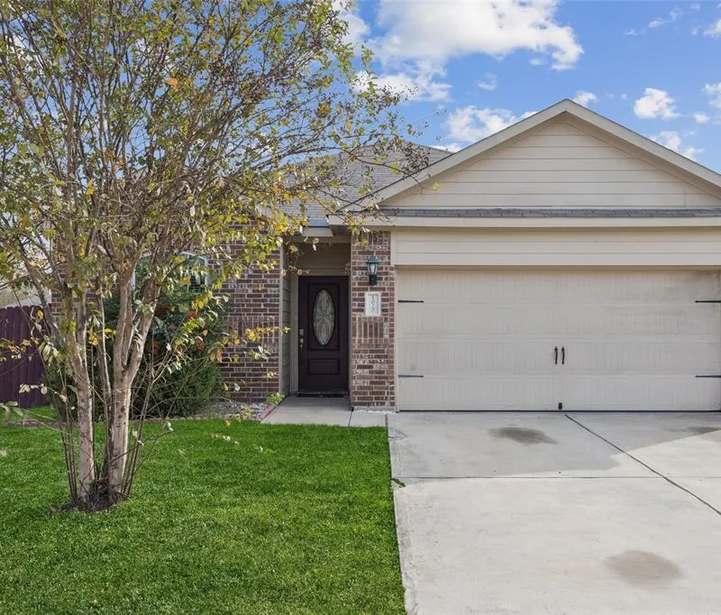1020 Walnut Ridge Drive, Hutchins TX 75141