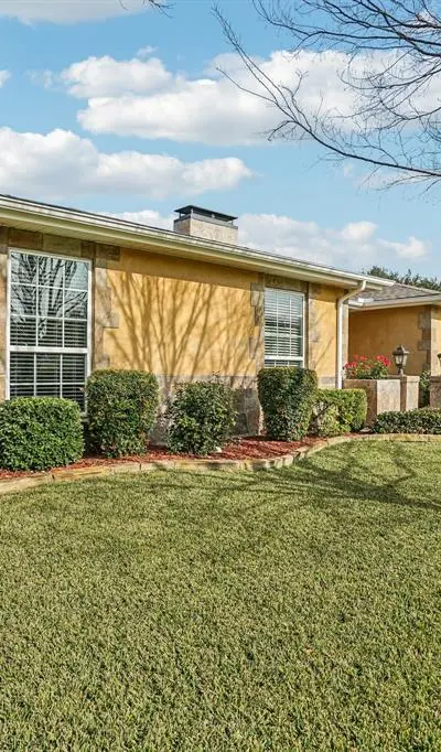 12557 High Meadow Drive, Dallas TX 75244 - Photo 2