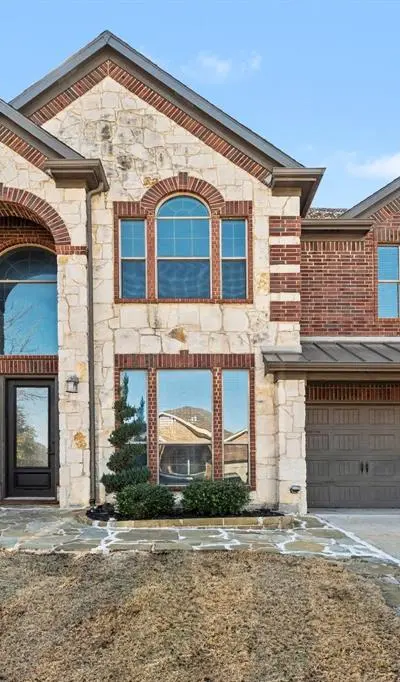 411 Sodbury Court, Roanoke TX 76262