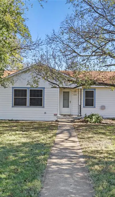 630 Easley Street, White Settlement TX 76108 - Photo 2