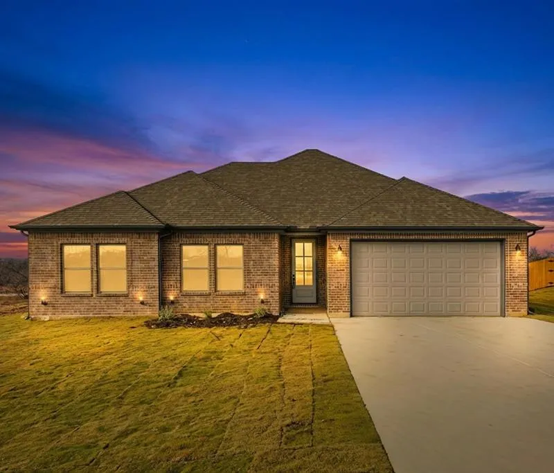 502 Cumberland Trail, Bridgeport TX 76458