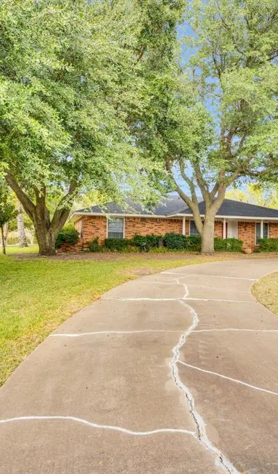 214 Willow Creek Lane, Ovilla TX 75154 - Photo 4