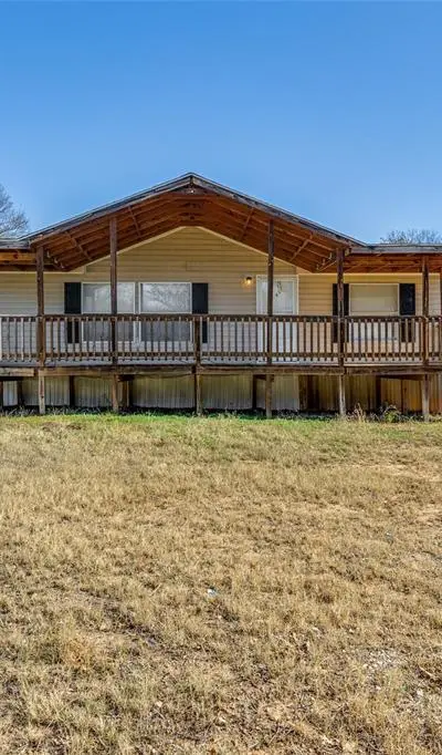 445 Arvel Circle, Reno TX 76020