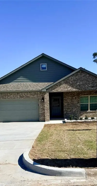 1403 Jefferson Street, Bowie TX 76230