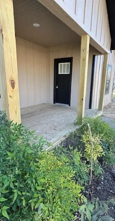 415 W Walnut Street, Whitewright TX 75491 - Photo 3
