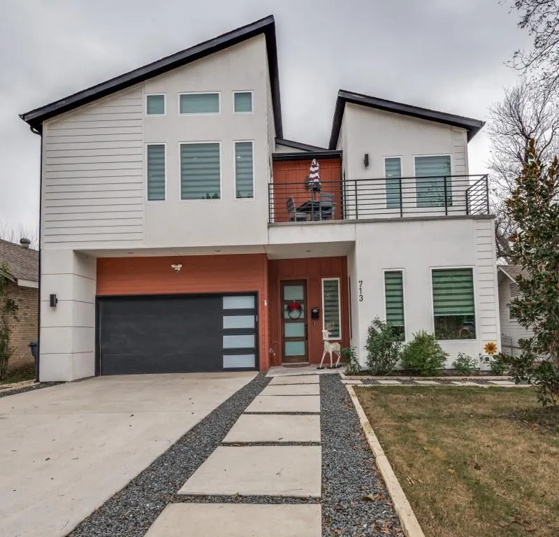 713 Wayne Street, Dallas TX 75223
