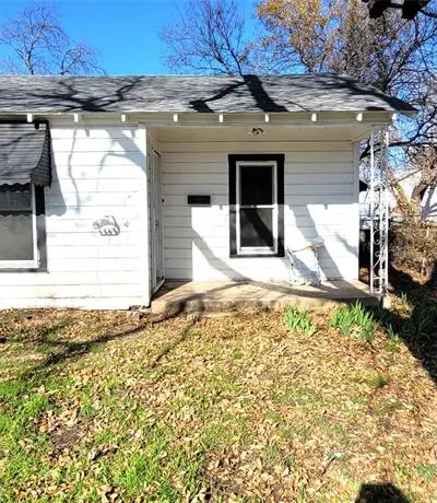 8112 Melrose Street E, White Settlement TX 76108 - Photo 2