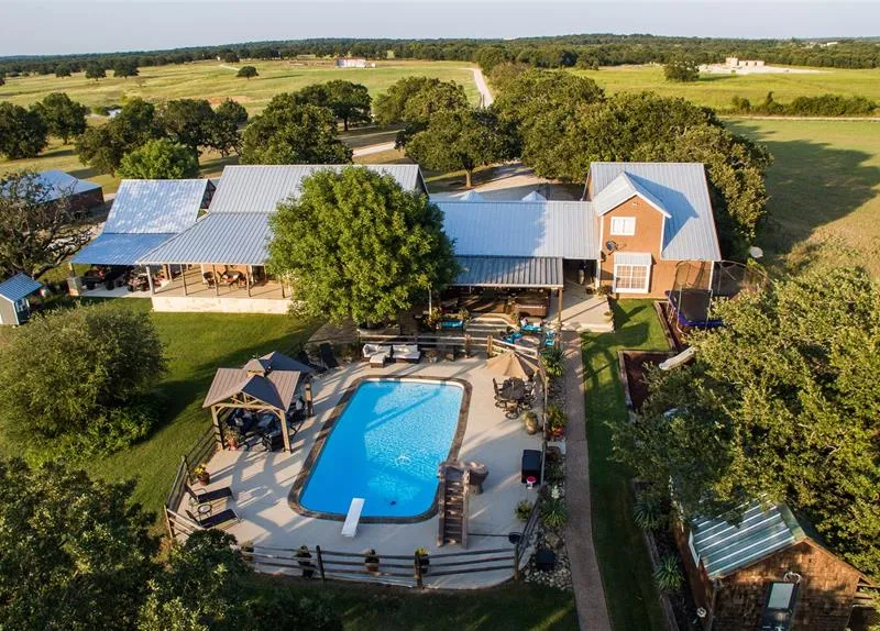 3112 Sunset School Road, Sunset TX 76270