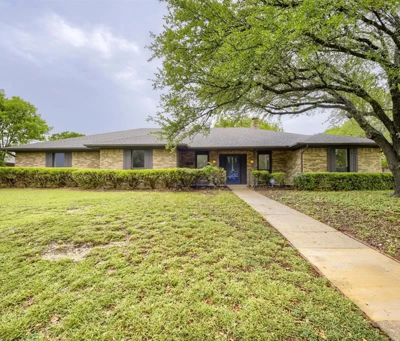 1203 Westminister Lane, Duncanville TX 75137