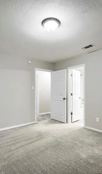 1203 Westminister Lane, Duncanville TX 75137 - Photo 5