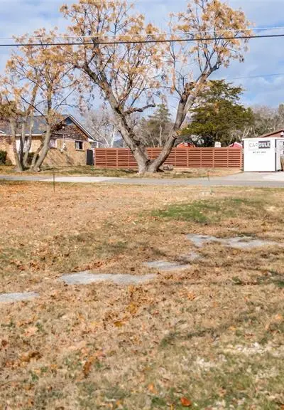 3014 Gladiolus Lane, Dallas TX 75233 - Photo 3