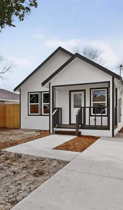 1541 Caldwell Street, Dallas TX 75223 - Photo 3