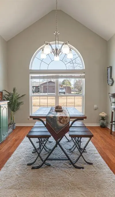 100 San Chez Drive, Lake Kiowa TX 76240 - Photo 4