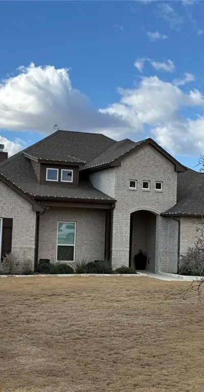 1021 Churchill Lane, Millsap TX 76066 - Photo 2