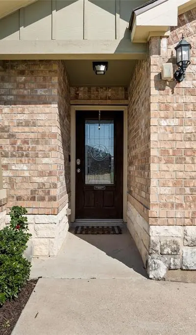 5617 Hopkins Drive, Temple TX 76502 - Photo 2