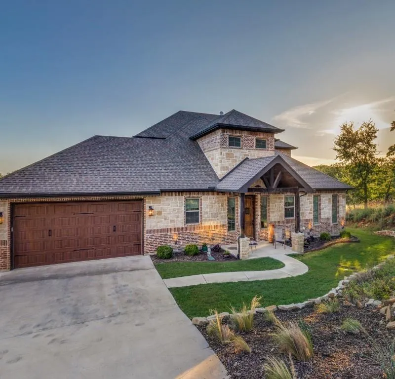 165 Cote D Azur, Chico TX 76431
