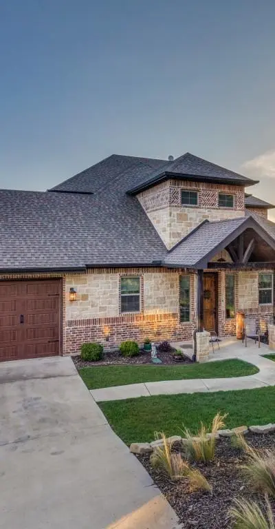 165 Cote D Azur, Chico TX 76431
