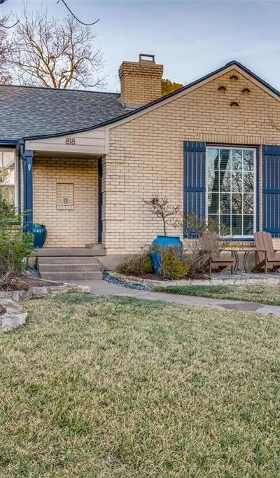 818 Valencia Street, Dallas TX 75223 - Photo 3