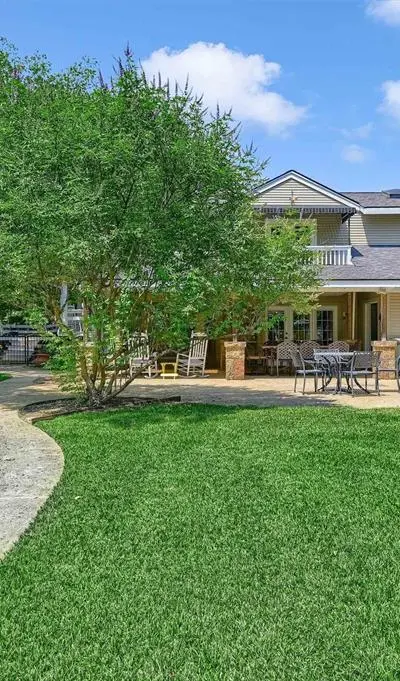 203 Kiowa Drive W, Lake Kiowa TX 76240