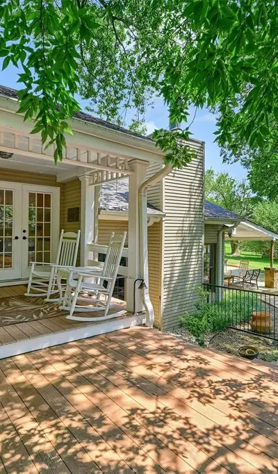 203 Kiowa Drive W, Lake Kiowa TX 76240 - Photo 2