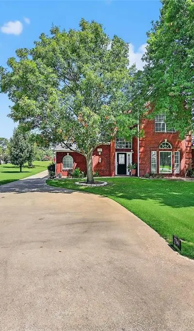 736 W Kiowa Drive, Lake Kiowa TX 76240 - Photo 5