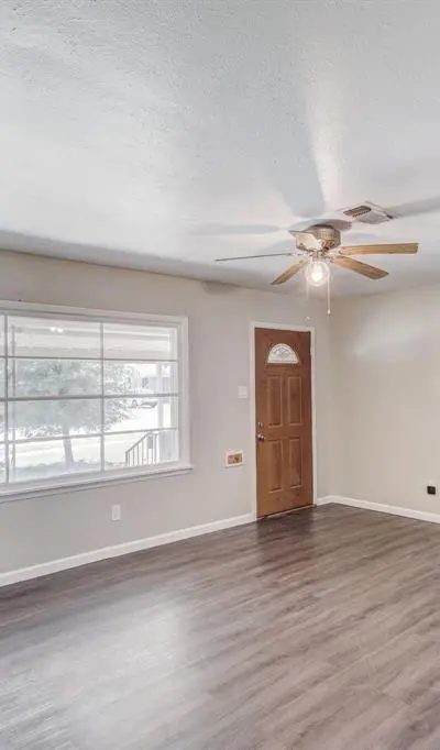 852 Odie Drive, White Settlement TX 76108 - Photo 5