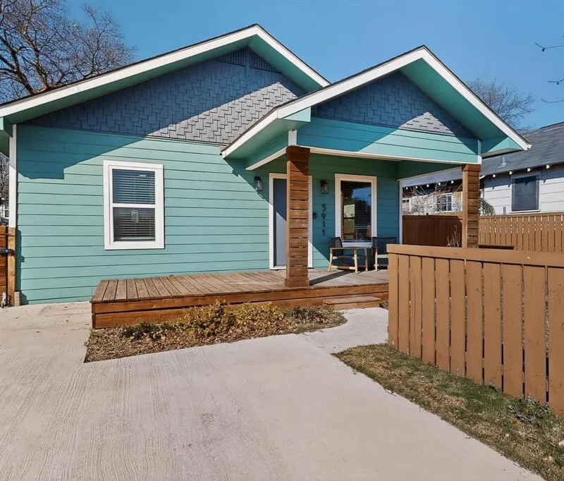 5911 E Grand Avenue, Dallas TX 75223