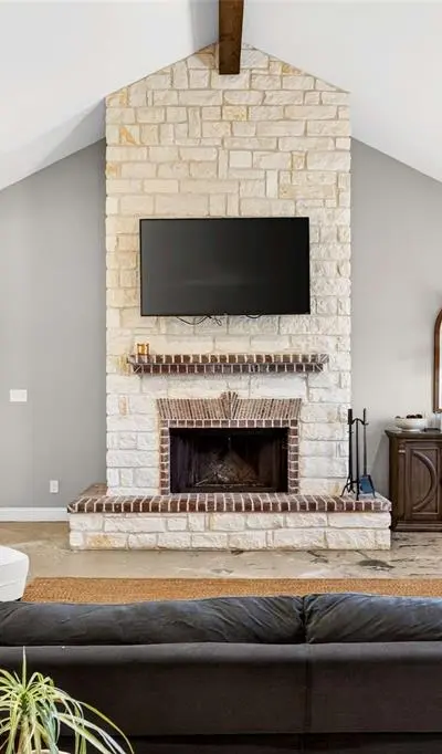 1081 County Road 3591, Paradise TX 76073 - Photo 3