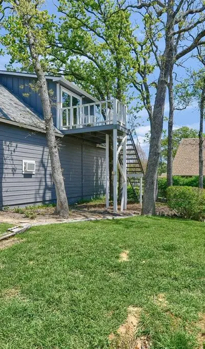 1214 Kiowa Drive E, Lake Kiowa TX 76240 - Photo 2