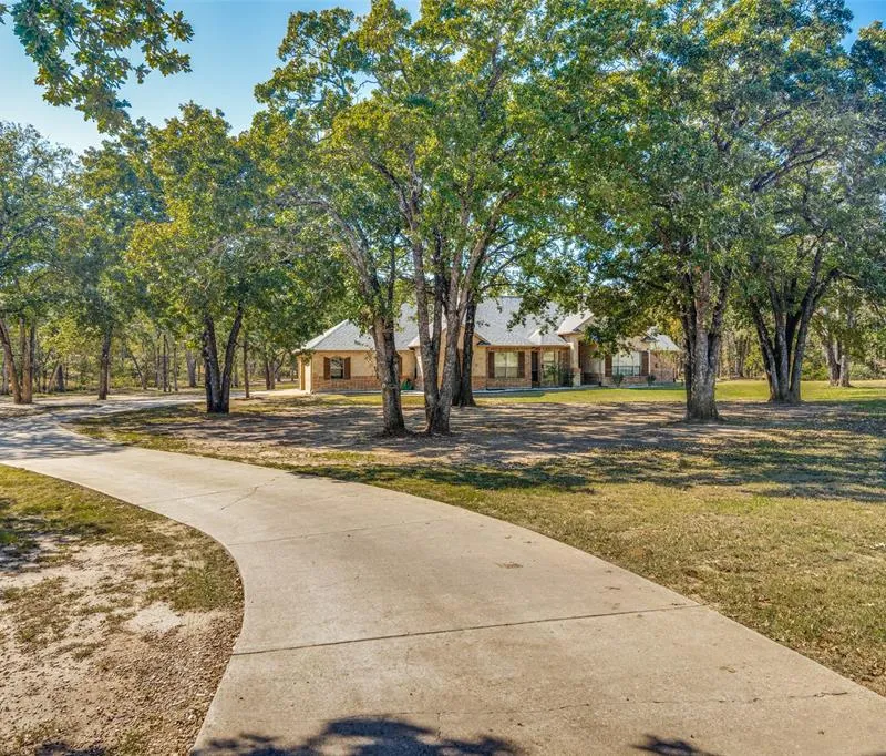 1122 Winding Wood Trail, Scurry TX 75158