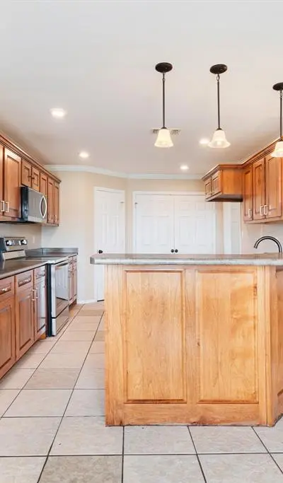 1000 Morgan, Blossom TX 75462 - Photo 5