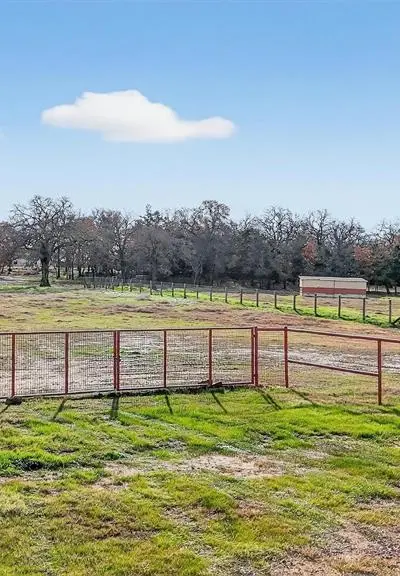 7154 E Fm 922, Valley View TX 76272 - Photo 2