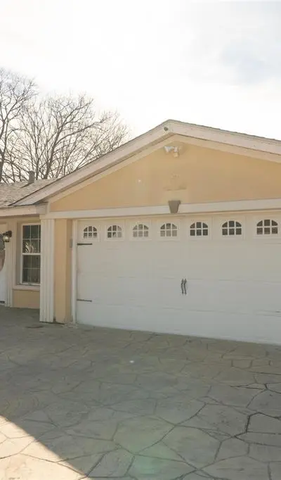 913 Russell Road, Everman TX 76140 - Photo 4